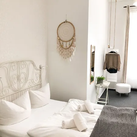 Absolut 게스트하우스 2*