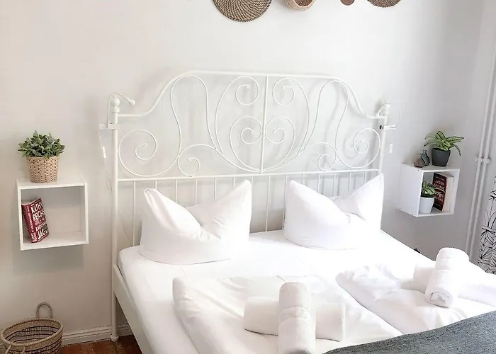 Absolut Guest house 2*