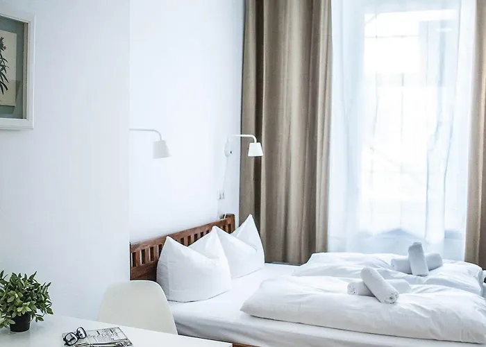 Absolut Guest house 2*