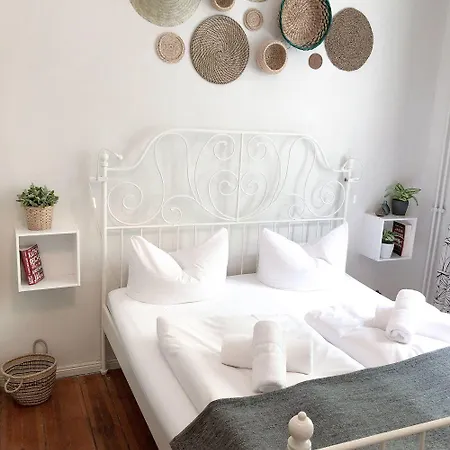 Absolut Гостевой дом 2*